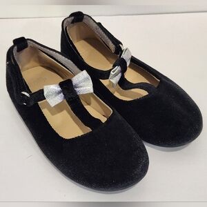 Gymboree Black Dress Shoes with Silver Bow